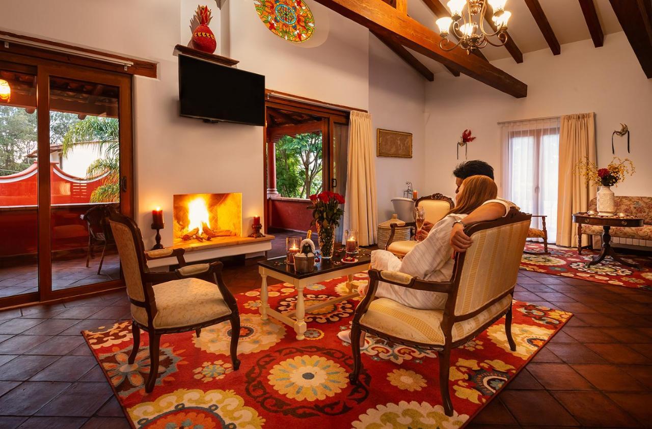 Hotel Boutique Casa Colorada Patzcuaro Bagian luar foto