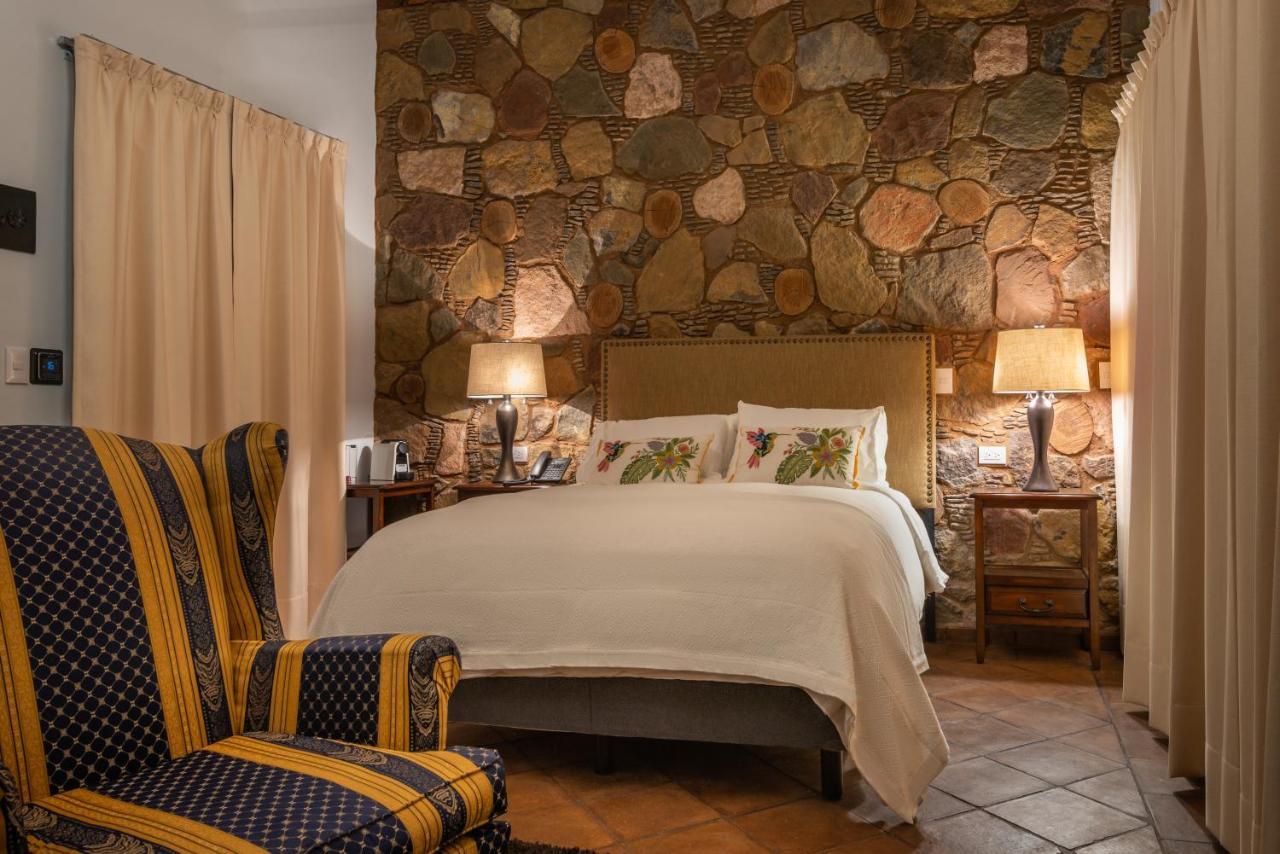 Hotel Boutique Casa Colorada Patzcuaro Bagian luar foto