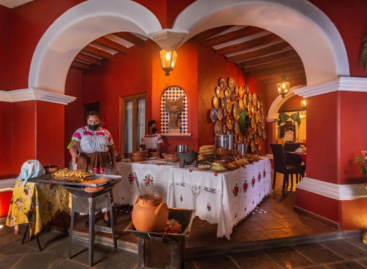 Hotel Boutique Casa Colorada Patzcuaro Bagian luar foto